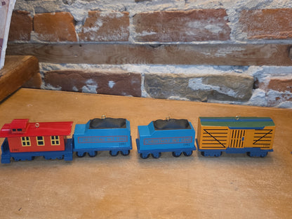 Vintage Hallmark Keepsake Ornaments Skyline Train Series Set of 4 Stock Train Car, Caboose and 2 Coal Cars cast metal 1992