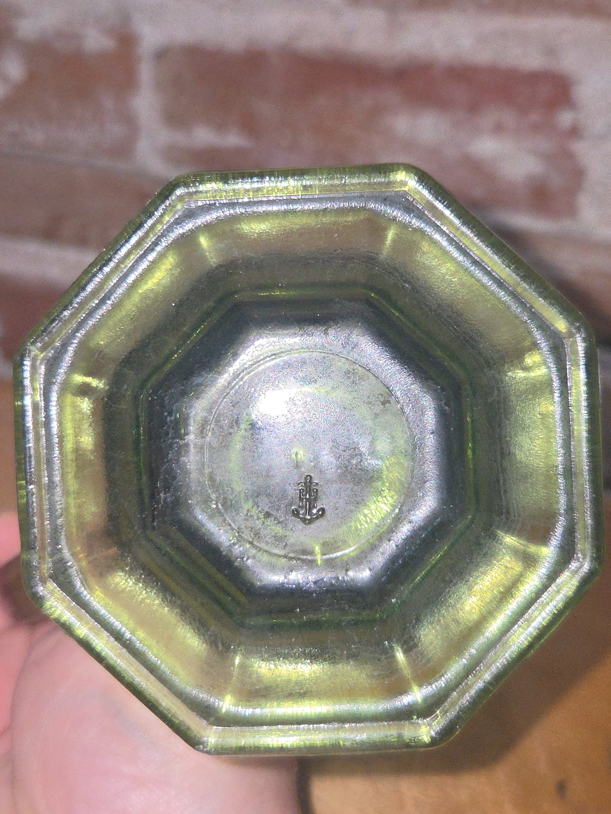Vintage Anchor Hocking Green Glass Pitcher Embossed Grapes & Vine Leaves vp7