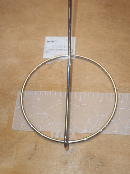 Metal Ornament Stand CLEARNACE os7