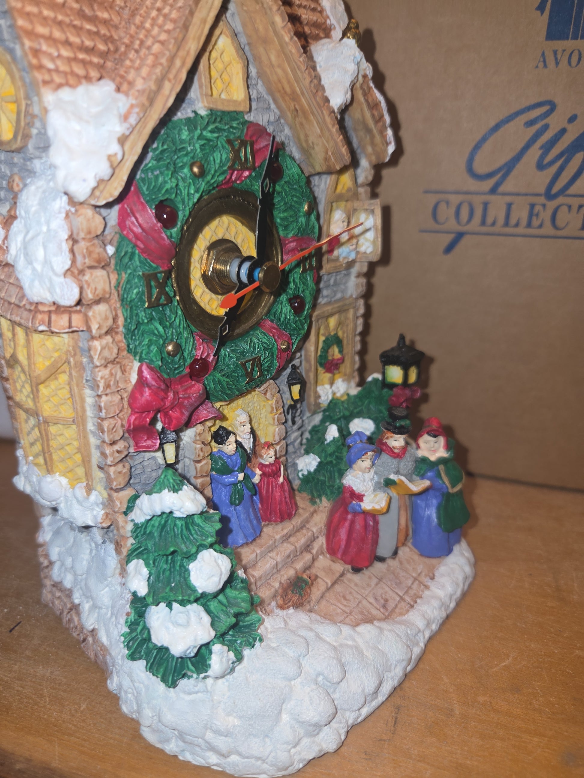Vintage Avon Holiday Melody Clock in Box Works