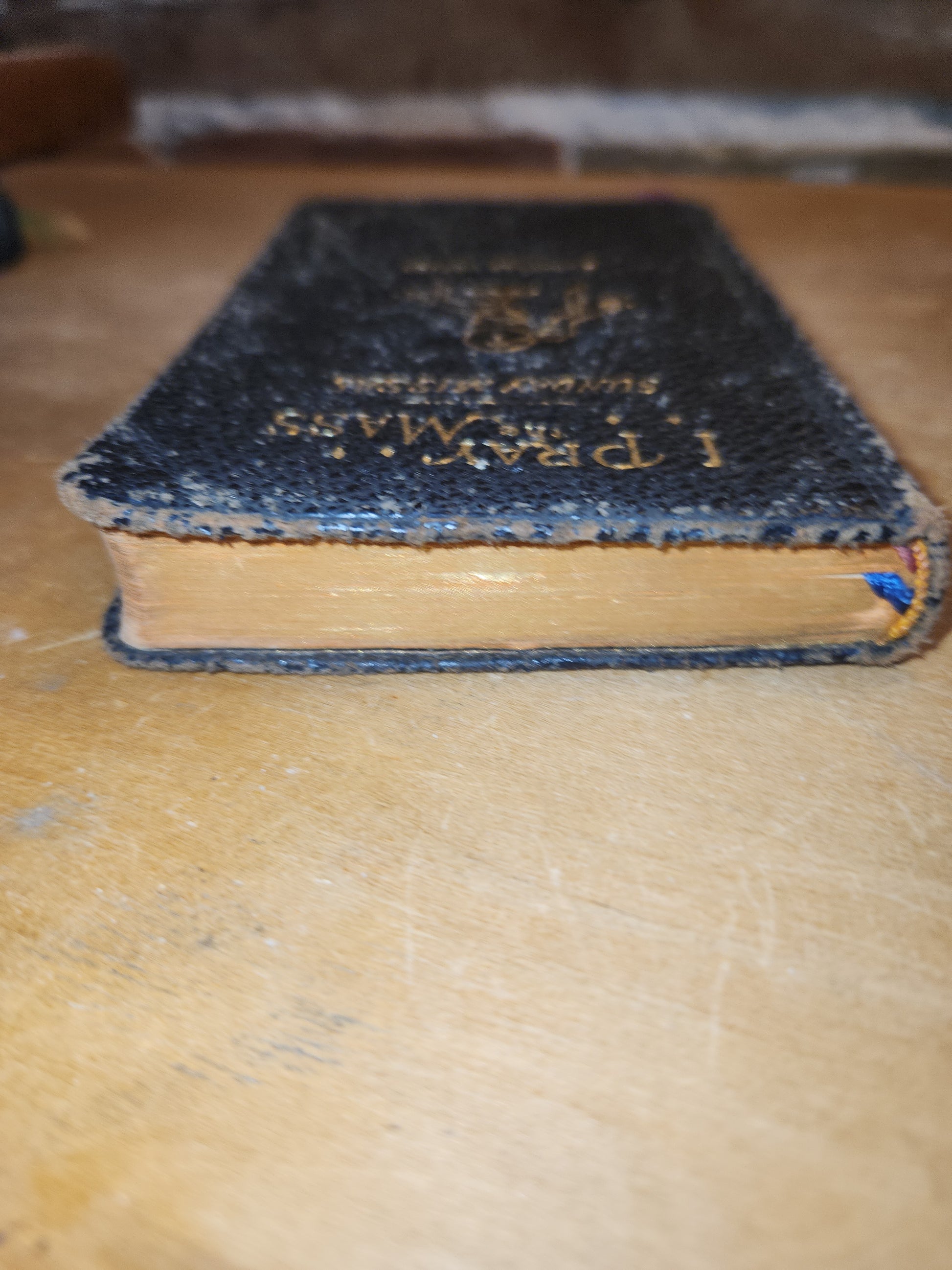 Vintage "I Pray The Mass" Sunday Missal by Father Hoever 1947 vb01
