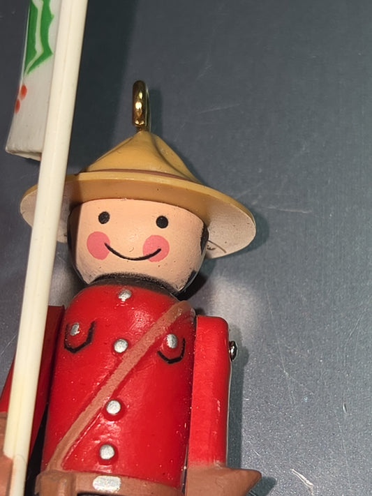 Vintage Hallmark Keepsake Ornament Miniature Clothespin Soldier England Queen's Royal Guard ornament 3rd in Series 1984 hos3