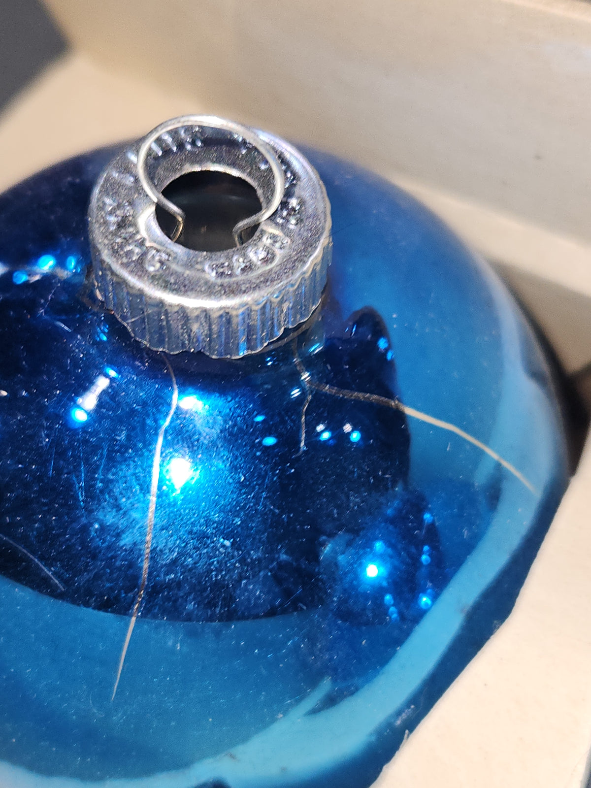 Vintage Shiny Brite Glass Christmas Ornaments Five 3" Varying Blue Shades in Fanci-Pak Box As Is sb15