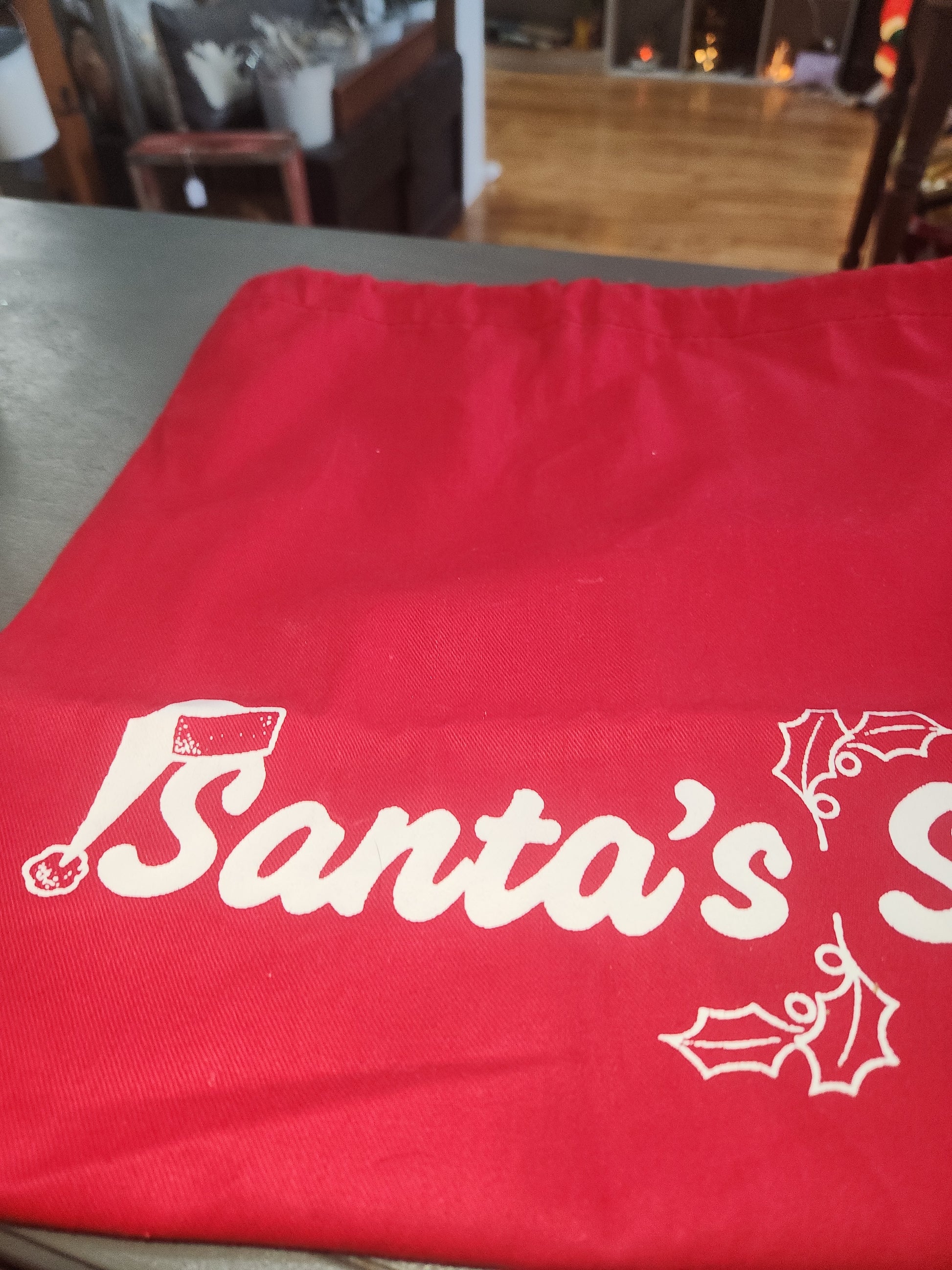 Vintage Christmas Avon Santa's Sack Gift Toy Bag Red Drawstring CLEARANCE 19" x 14" av12