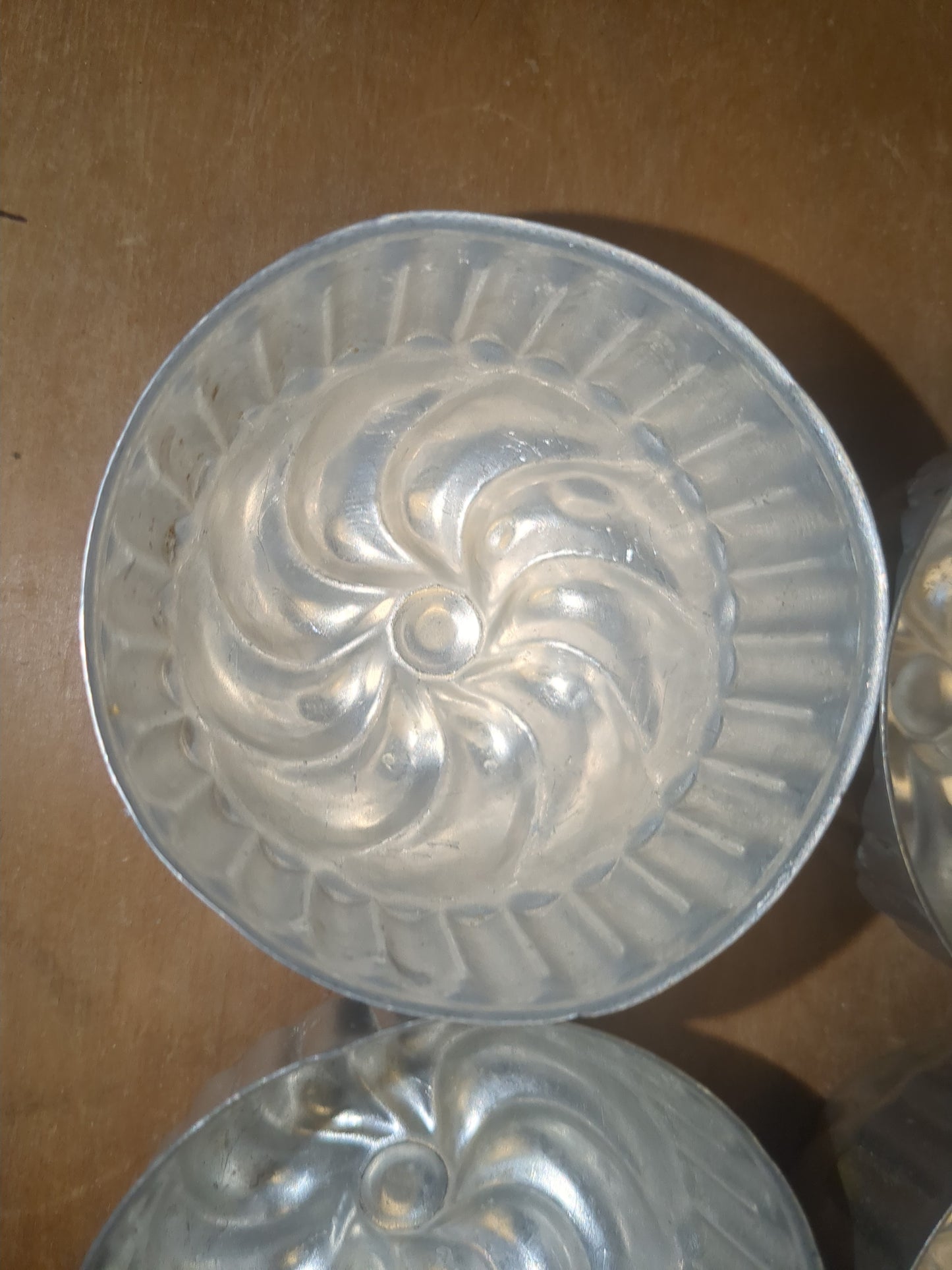 Vintage Aluminum Molds Jello Cake Tart Bundt 3" Diameter alu07